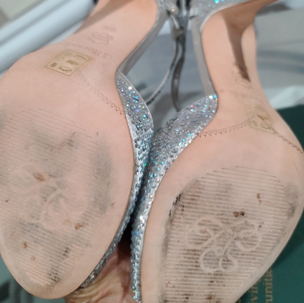 Beautiful Rhinestone Sandals - Picture 7 of 7